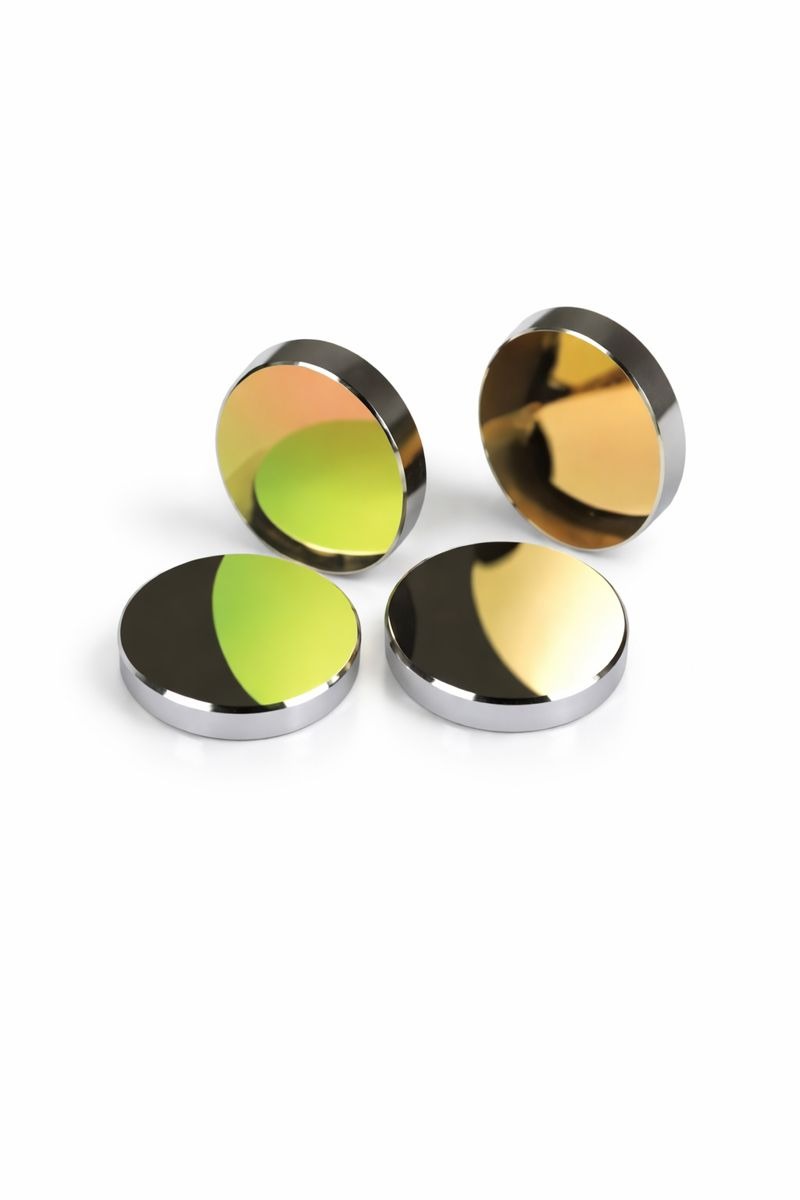 laser total reflector